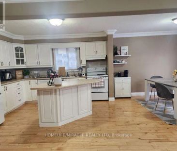 388 THOMAS SLEE DRIVE - Photo 4