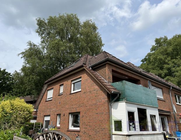 Gemütliche 2-Zimmer-Dachgeschosswohnung am Philippsburger Park in Leer-Loga! - Photo 1