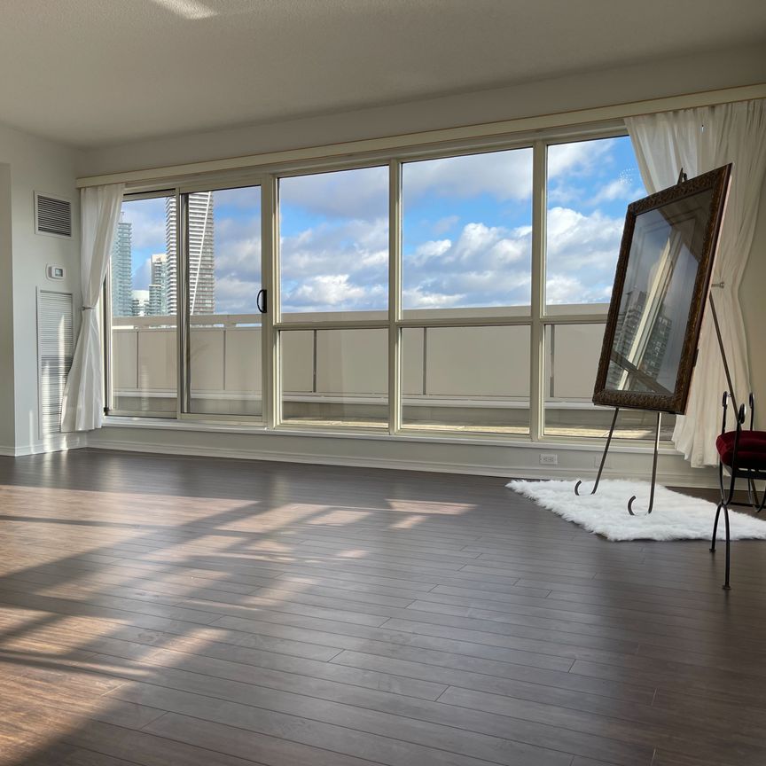 For Lease - 2267 Lake Shore Boulevard Unit# LPH1103, Toronto, Ontario - Photo 1