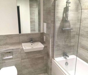 Brooklands Court, Stirling Drive, Luton, Bedfordshire, LU2 - Photo 6