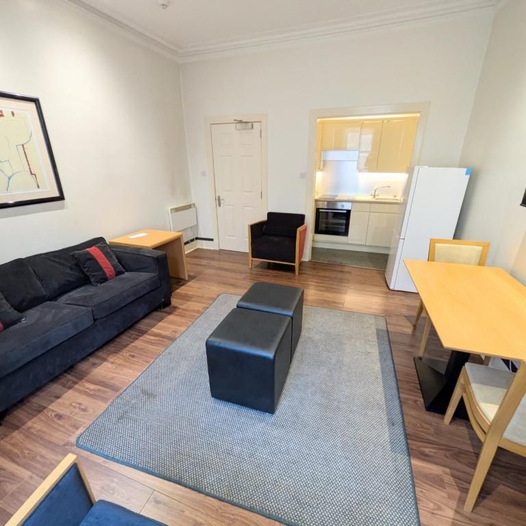 1 bedroom flat to rent - Photo 1