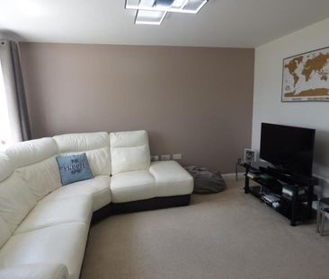 Harrier Way, Hardwicke, Gloucester - Photo 2