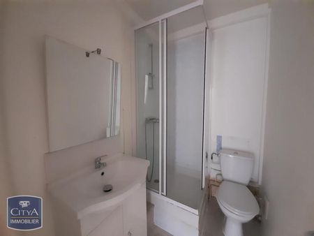 Location Appartement 2 pièces 38m² CHATEAUROUX 36000 - Photo 5