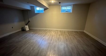 58 Rundles Cres Barrie | $2200 per month | Plus Heat | Plus Water | Plus Hydro - Photo 4