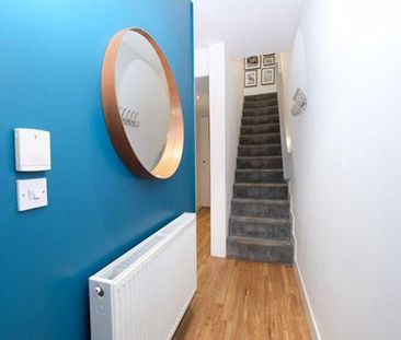 2 bedroom terraced house to rent - Photo 5