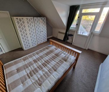 1 bedroom flat to rent - Photo 6