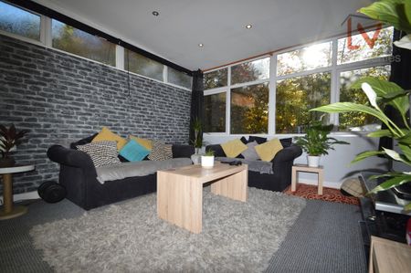 Becketts Park Crescent - Photo 3