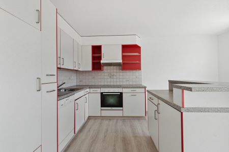 APPARTEMENT À LOUER DANS QUARTIER TRÈS ENSOLEILLÉ ET FAMILIAL - Photo 4