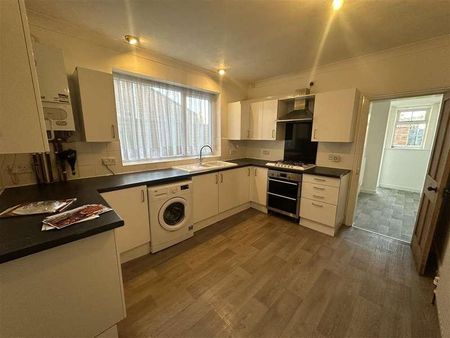 Rampart Road, Southampton, SO18 - Photo 4