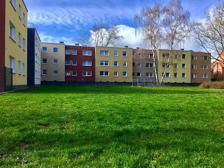 Miet mich - weitläufige 3,5-Zimmer-Wohnung - Foto 2