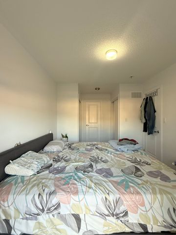 For Lease - 1071 Lockie Drive, Oshawa, Ontario - Photo 5