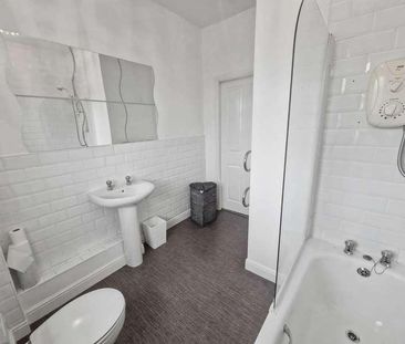 Higher Lane, Whitefield, M45 - Photo 6