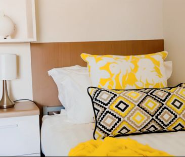 1 Bedroom Apartment queen - Photo 2