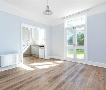 4 bedroom terraced house to rent - Photo 4