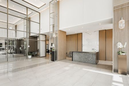 Monarc Collection - Photo 2