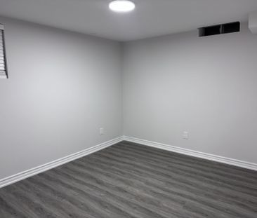 For Lease - 864 Cardington Street Unit# Basement, Mississauga, Ontario - Photo 6