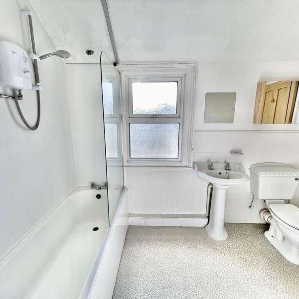 Station Road, Cholsey, OX10 - Photo 1
