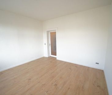 frisch renovierte 2-Raum Wohnung in guter Lage * EBK möglich * - Foto 2