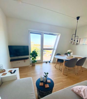 Indbydende 2-værelses lejlighed tæt på vandet - Photo 1