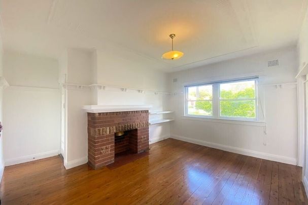 Balgowlah - Photo 1