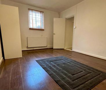 1 bedroom house to rent - Photo 2