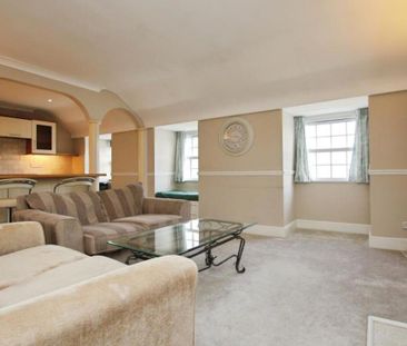 A brilliant property located within a short walk to both Clifton Vi... - Photo 3