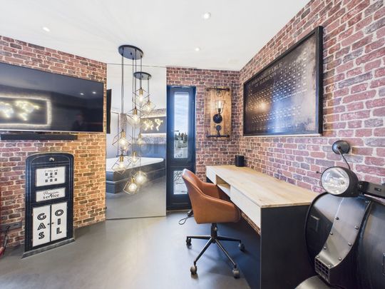 Unique 2.5-room apartment in Zug - Photo 1