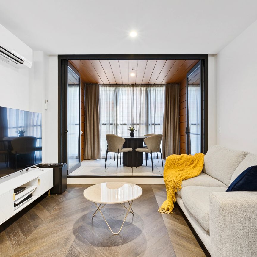 Stylish haven in a superb location - Photo 1