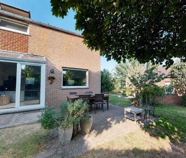 Huis te huur in Limelette voor € 1.500 met 4 slaapkamers - Photo 2