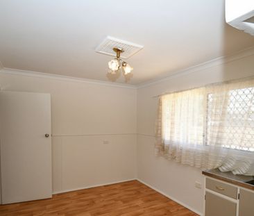 Cosy Three Bedroom in Pinjarra - Photo 3