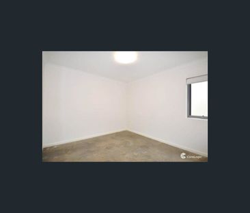 1/53 Banyard Avenue, Kelmscott, WA 6111 - Photo 2