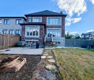 For Lease - 22 Duggan Street, Aurora, Ontario - Photo 6