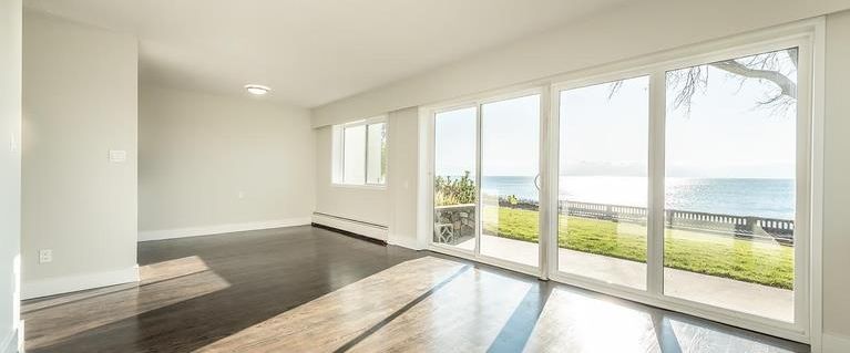 Royal Reef Apartments | 640 Dallas Road, Victoria - Photo 1