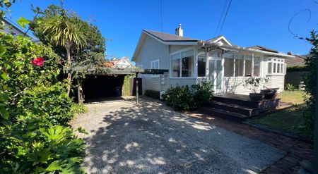 Dreamy Beach Cottage - Photo 5