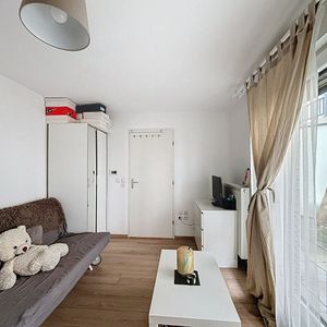 Apartment - Photo 2