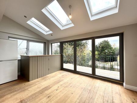 4 bedroom semi-detached house to rent - Photo 2