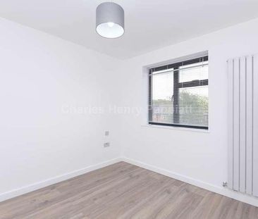 Manor Farm Drive, Chingford, E4 - Photo 6