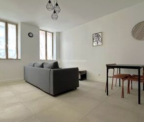 Location Appartement 2 pièces 43 m2 à Albi - Photo 2