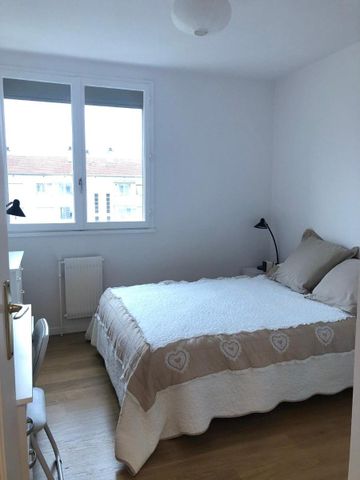 Location Appartement 3 pièces 65m² LYON 3ème - Photo 3