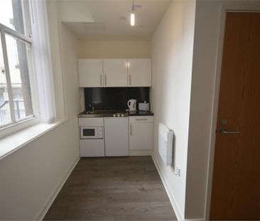 1 bedroom apartment to rent - Photo 4