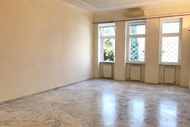 Trilocale buono stato, su più livelli, Medaglie d'Oro, Roma - Foto 1
