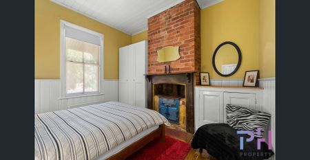 CHARMING AND UNIQUE - Photo 2