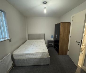910 College Court Central, 56 King Street, Belfast, BT1 6BZ - Photo 4