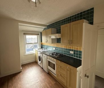 1 Bed Flat, Kingston Road, SW20 - Photo 4