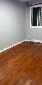 Grand 51/2 rez de chaussée avec stationnement - Photo 3