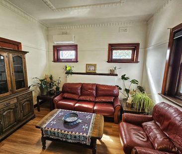 Mentone - Photo 3