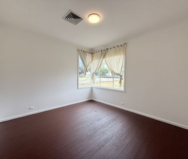 Conveniently located family home - Photo 5