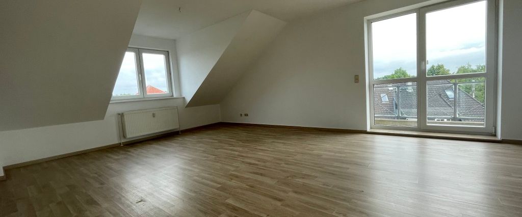 Gemütliche 2-Zimmer-Dachgeschoss-Wohnung in ruhiger Wohnlage - Foto 1