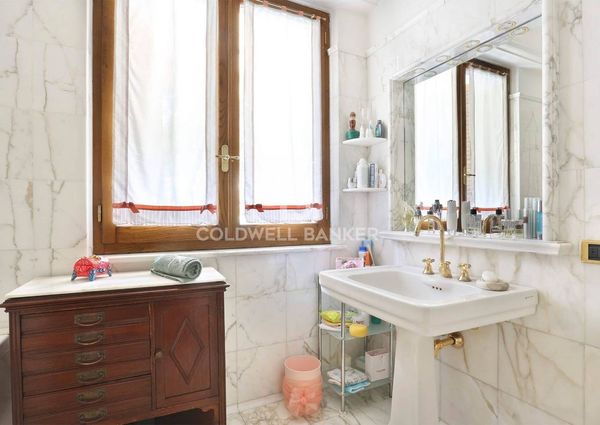 Via Scassicarli, 30, Forte dei Marmi, Tuscany 55042