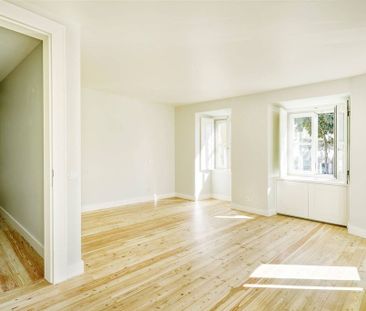 5 bedroom luxury Detached House for rent in Lisbon - Photo 4